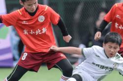 AYX-包含浓眉哥重要时刻持续失利，FPX带队取胜！赛场气氛高涨的词条